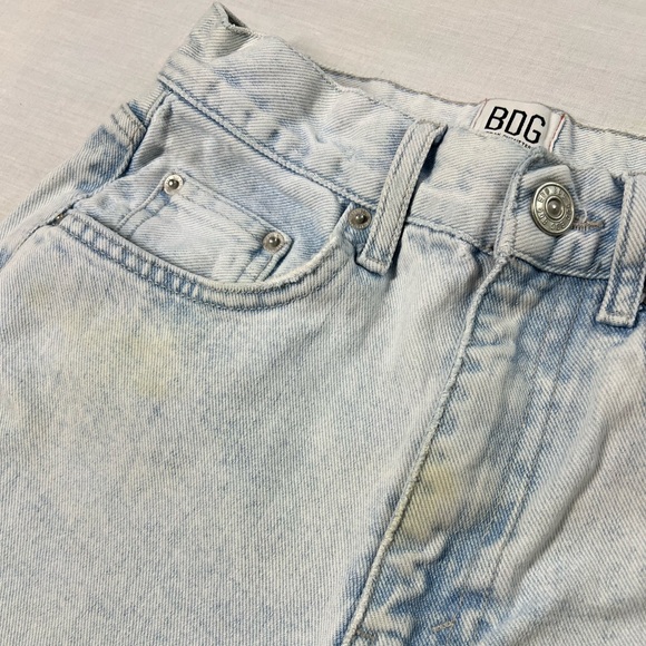 BDG Urban Outfitters Womens High Rise Baggy Light Wash Denim Jeans 25 (24 x 31) - Picture 3 of 12